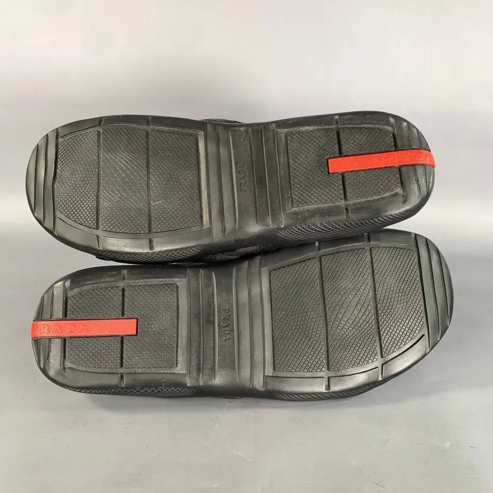 PRADA Size 10 Black Mixed Fabrics Leather Canvas Flip flops Sandals